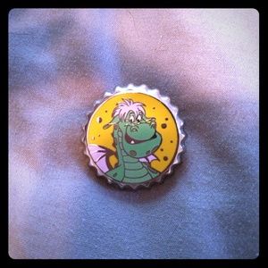 Elliot the dragon from Petes dragon.